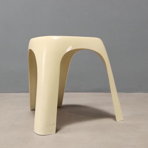 Stacki Stool by Giorgina Castiglioni for Bilumen For Sale - Image 6 of 8