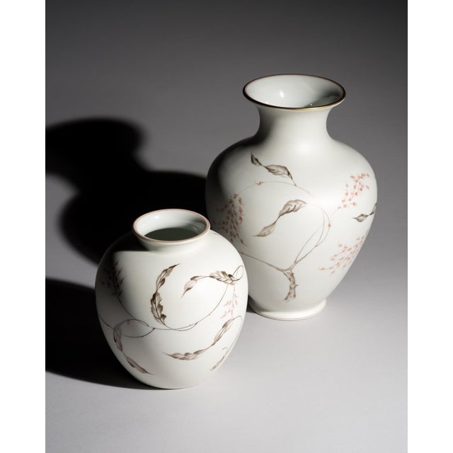 Floral Satin Porcelain Vase Duo – Fritz von Stockmayer for Rosenthal, late 1940s An elegant pair of satin-glazed porcelain...