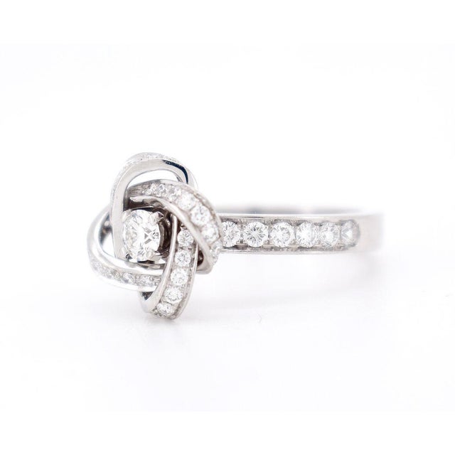 Contemporary Boucheron - Pivoine Collection - White Gold 18 Carats and Diamonds Ring, Size 6 For Sale - Image 3 of 8