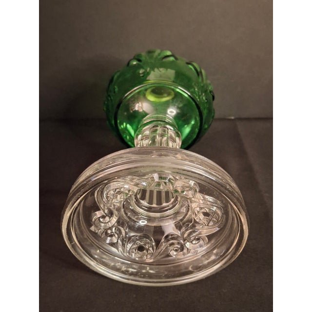 Antique Victorian Emerald Green Glass Kerosene Lamp Clear Star Base Scovill Queen Anne For Sale - Image 13 of 18