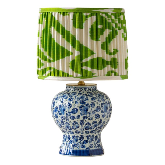 Royal Delft Blue & White Ceramic Table Lamp with New Green Ikat Shade For Sale