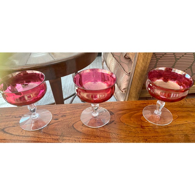 Set of 6 beautifully-crafted red glass vintage champagne coupes