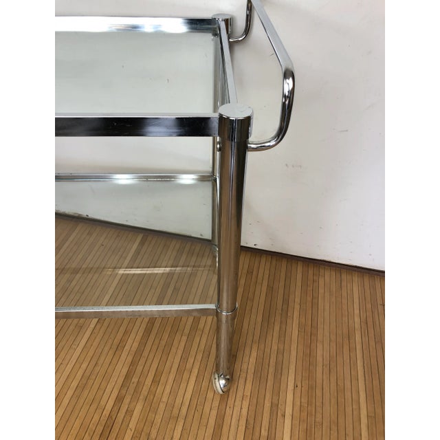 Vintage Mid-Century Glass and Chrome Bar Cart For Sale - Image 4 of 6