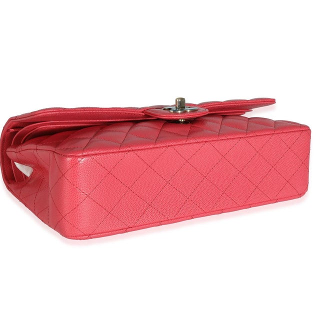 Dark Pink Quilted Caviar Medium Classic Double Flap Bag For Sale In New York - Image 6 of 8