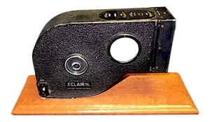 Vintage 1962 16mm Eclair Npr Cinema Camera Early 400′ Film Desk Sculpture