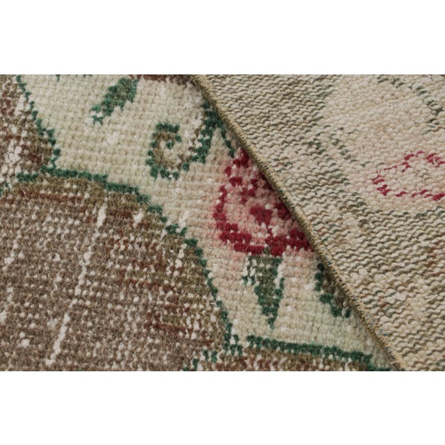 Textile Vintage Zeki Müren Rug in Brown With Green Floral Medallion, From Rug & Kilim For Sale - Image 7 of 7