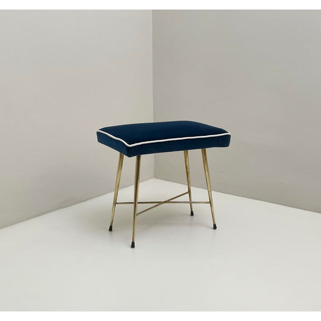 Vintage Bench in Brass and Velvet, 1950s For Sale - Image 4 of 4