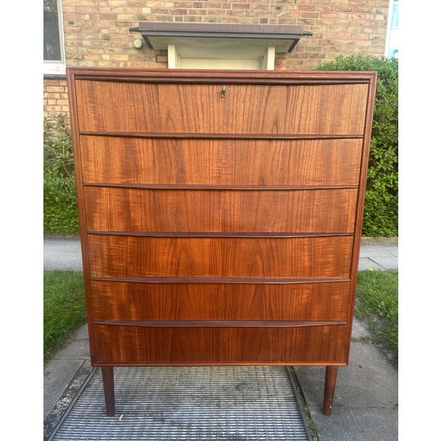 Mid-Century Teak Chest of Drawers, 1960 For Sale - Image 11 of 11
