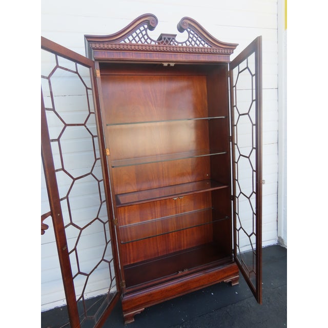 Wood Henredon Chippendale Tall Large Flame Mahogany Display China Cabinet 6470 For Sale - Image 7 of 18