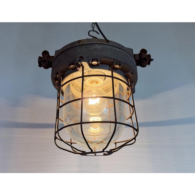 Industrial Grey Explosion Proof Lamp from Elektrosvit, 1960s For Sale - Image 17 of 18