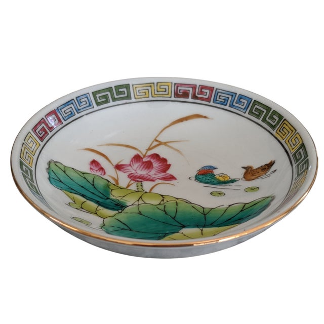 Mid 20th Century Chinoiserie Greek Key Porcelain Trinket Dish For Sale In Charlotte - Image 6 of 7