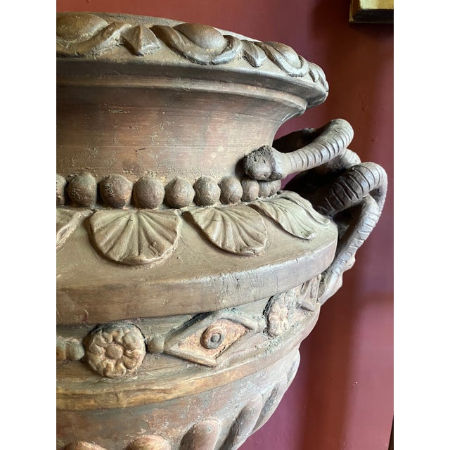 Large Antique Terracotta Vase Jardinière with Medusa Handle, 1600s For Sale - Image 17 of 18