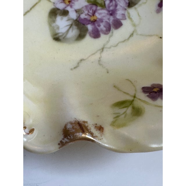 Antique 1900s Limoges France Handprinted Floral Scalloped Edges Gold Trim Serving Dish 7" For Sale - Image 12 of 16