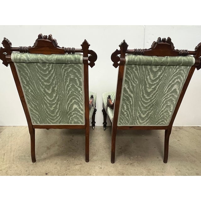 Late 19th Century Pair of Victorian Rosewood Parlor Chairs For Sale - Image 4 of 7