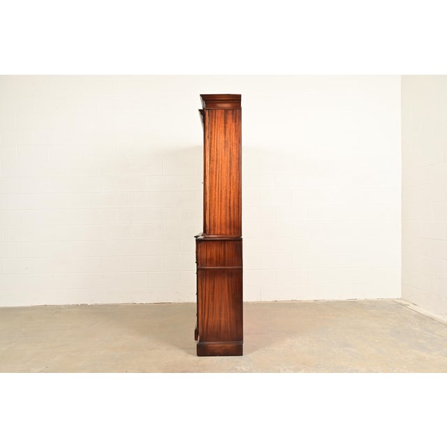 Baker Furniture Style Regency Flame Mahogany Lighted Breakfront Bookcase Cabinet With Drop Front Secretary Desk, Circa 1940s For Sale - Image 14 of 16