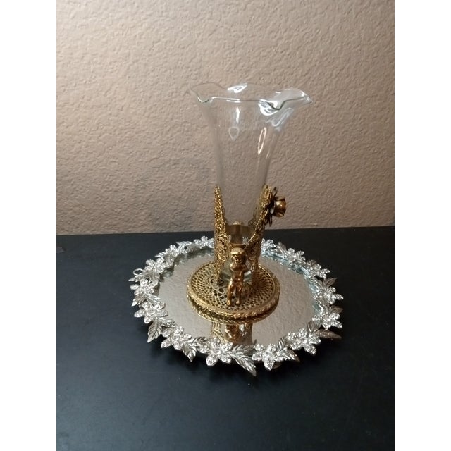 1950s Ormulu Ornate Filigree Cherub Brass Holder With Clear Epergne Vase For Sale - Image 4 of 7