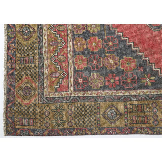 Textile Vibrant Vintage Konya Taspınar Rug – Bold Geometric Medallion & Rich Anatolian Colors - 4' 2''x 7' 11'' For Sale - Image 7 of 10