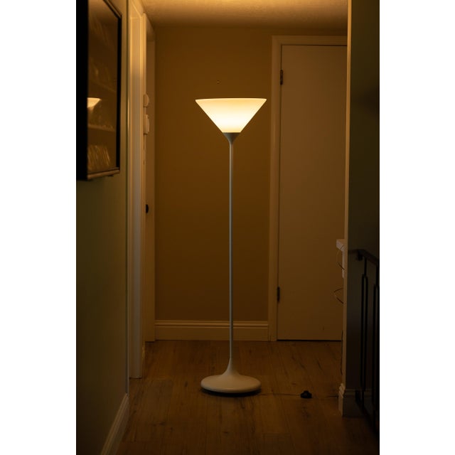Mid-Century Modern Vintage Koch & Lowy White Tulip Torchiere Floor Lamp For Sale - Image 3 of 10
