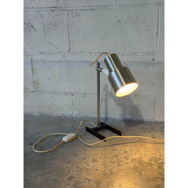 Metal 1970s Mid-Century Modern Brushed Aluminum Spot Desk Lamp With H-Base Adjustable Shade For Sale - Image 7 of 9