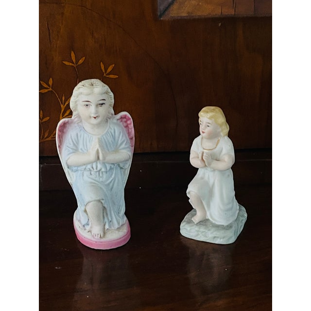 Biedermeier Antique Biedermeier Small Angels Figurines- Set of 2 For Sale - Image 3 of 4