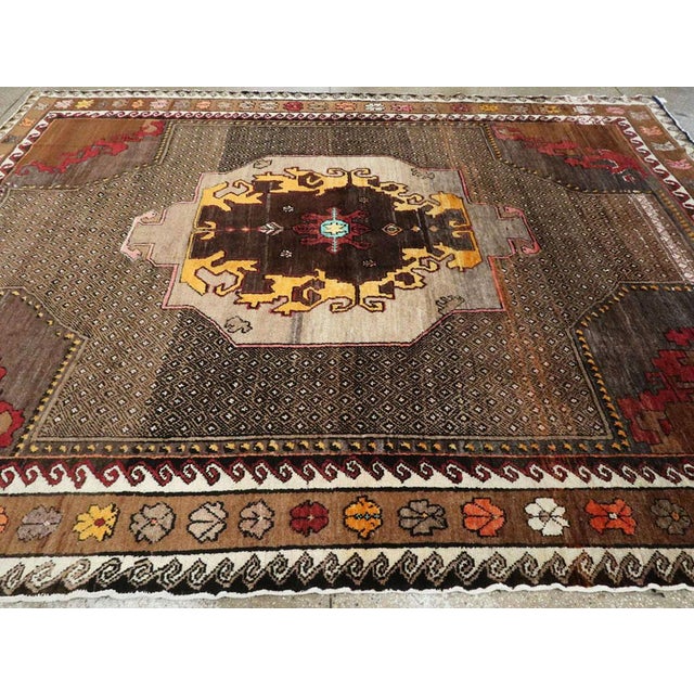 Textile Galerie Shabab Collection Mid-20th Century Handmade Turkish Tribal Room Size Rug in Brown Yellow and Red For Sale - Image 7 of 10
