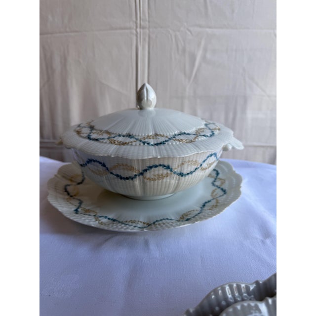 White Sauviat 1836 Dinner Service from Giraud Limoges, 1950s, Set of 33 For Sale - Image 8 of 16