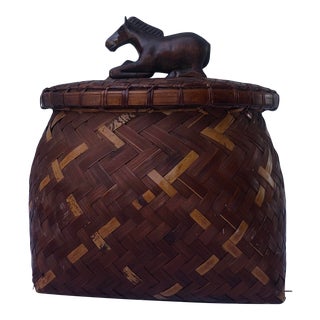 Vintage Wicker Basket With Horse-Shaped Handle For Sale