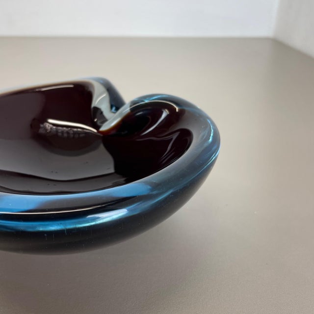 1970s Large Murano Glass Ashtray, Italy, 1970s For Sale - Image 5 of 18