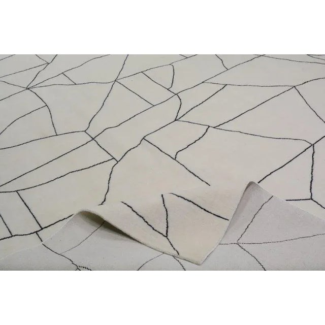 Moroccan Beni Ourain Hand Knotted Wool Rug,8'1''X10' For Sale In New York - Image 6 of 6