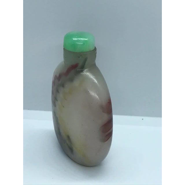 Early 20th Century Vintage Beijing Glass Snuff Bottle With Colorful Striations For Sale - Image 5 of 13