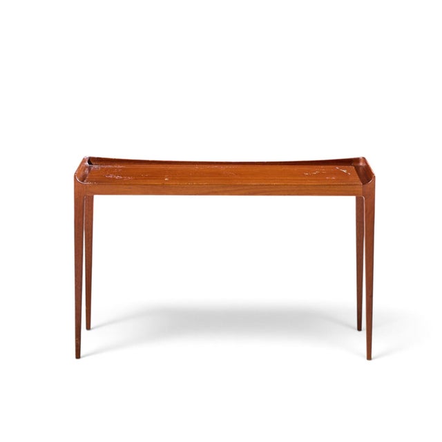 Kurt Østervig for Jason Møbler Mid Century Danish Teak Side End Table This side table measures: 31.5 wide x 14.25 deep x...
