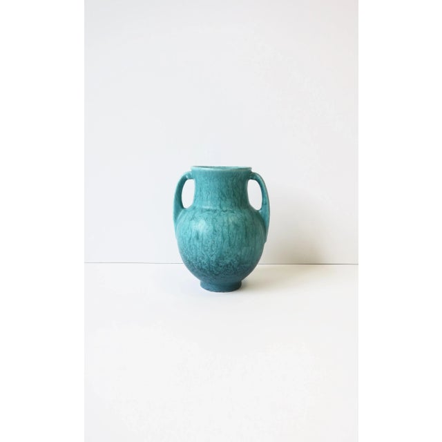 A beautiful Modern turquoise blue Amphora pottery vase, circa 1930s, USA. Dimensions: 5" D x 5" W x 6.5" Height. -...
