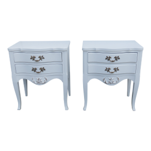 French Carved Painted White Nightstands Bedside Tables a Pair 6445
