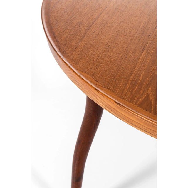 Mid-Century Modern Danish Teak Dining Table by Finn Juhl for Niels Vodder, 1950s For Sale - Image 3 of 10