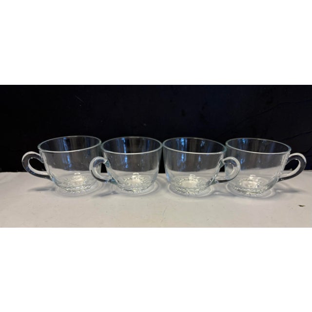 Mid 20th Century Mid-Century Pressed Glass Daisy Snack Set | Four Plates With Four Cups Mid-Century Modern / Hollywood Regency For Sale - Image 5 of 9