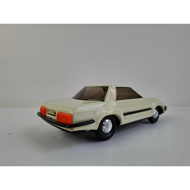 Mid-Century Modern Czechoslovak Norma Toy Car in Tin from Ites Igra, 1970s For Sale - Image 12 of 18