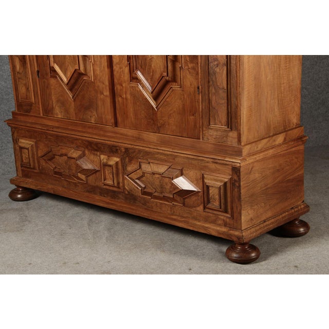 Late 17th Century Renaissance Walnut Cabinet, 1700s For Sale - Image 15 of 18
