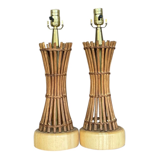 Vintage Coastal Pencil Reed Table Lamps - a Pair For Sale
