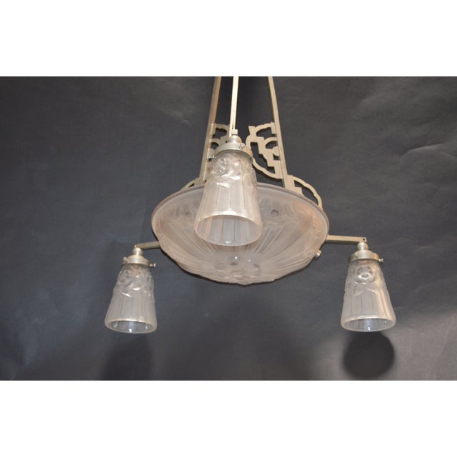 Early 20th Century French Art Deco Style Chandelier For Sale In Los Angeles - Image 6 of 7
