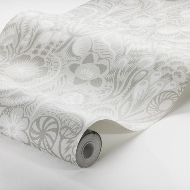 Pangsurr depicts an enchanting, otherworldly wonderland and is full of creative verve. This product is FSC Certified....