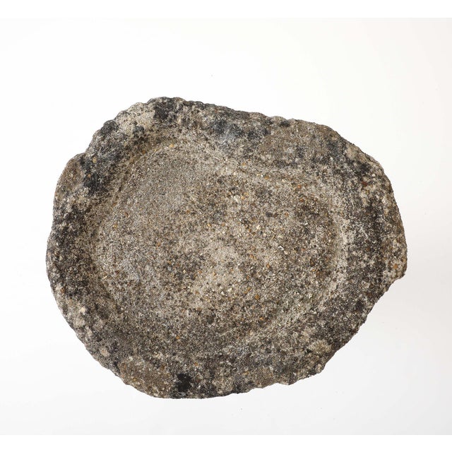 Composite Stone Faux Bois Birdbath With Squirrels Garden Ornament, English 20th C. For Sale - Image 9 of 13