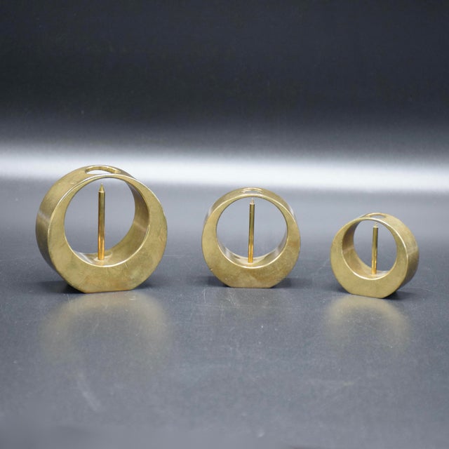 Arthur Pettersson signed his objects Arthur Pe, Kolbäck. He was a unique craftsmen who started his own mechanical...