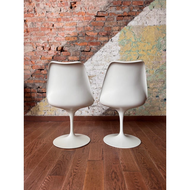 Pair of 1960s Eero Saarinen Tulip Side Chairs for Knoll For Sale - Image 9 of 12