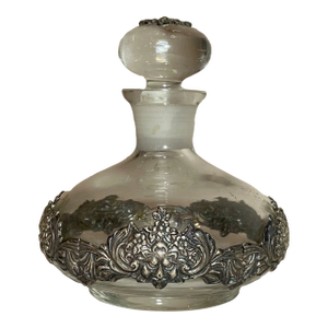 Antique Ornate Victorias Sterling Silver Figural Perfume Scent Cologne Bottle