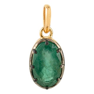 VRJewels Black Rhodium Crafted 3.81 Ct Emerald Pinion Bezel Pendant in 18k Gold For Sale