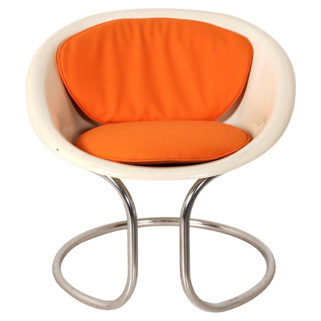 Vintage Small Fiberglass Armchair, Italy, 1970s For Sale