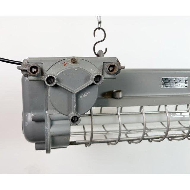 Industrial Industrial Grey Hanging Tube Light from Elektrosvit, 1970s For Sale - Image 3 of 18