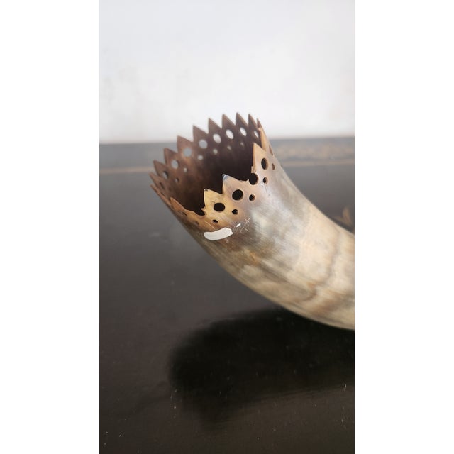 Vintage Natural Cow Horn Wall Pocket / Flower Holder With Pierced Crown Rim, Western Ranch Decor For Sale - Image 4 of 12