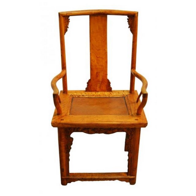 Chinese Antique Hand Carved and Lacquered Elmwood Chair from 19th Century China For Sale - Image 3 of 9