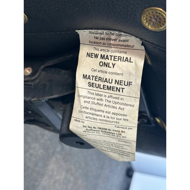 Keilhauer Furniture Keilhauer Elite Leather Conference Chair (Black Leather/Black) For Sale - Image 4 of 4